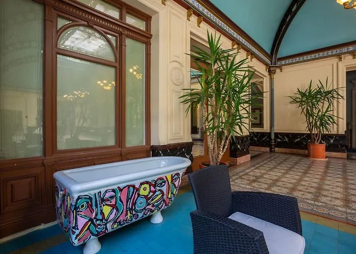 Avec Vue Panoramique à 2 Pas Du Léman Montreux